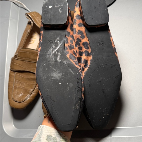 Zara Brown Croc-Embossed Loafers and Leopard Print Flats - Picture 3 of 3